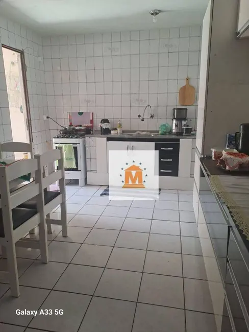 Foto 5 de Sobrado com 4 quartos à venda, 150m2 em Jardim Santa Maria, Jacarei - SP