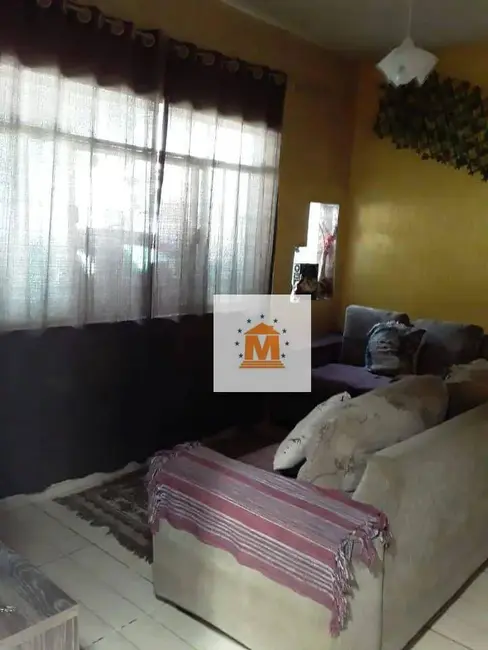 Foto 4 de Casa com 3 quartos à venda, 197m2 em Jardim São José, Jacarei - SP