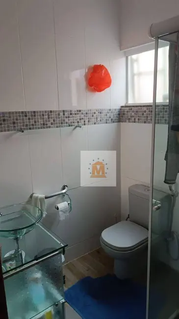 Foto 6 de Casa com 2 quartos à venda, 112m2 em Jardim Santa Maria, Jacarei - SP