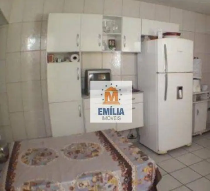 Foto 2 de Casa com 2 quartos à venda, 135m2 em Jardim Primavera, Jacarei - SP