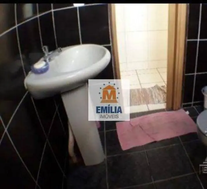 Foto 4 de Casa com 2 quartos à venda, 135m2 em Jardim Primavera, Jacarei - SP