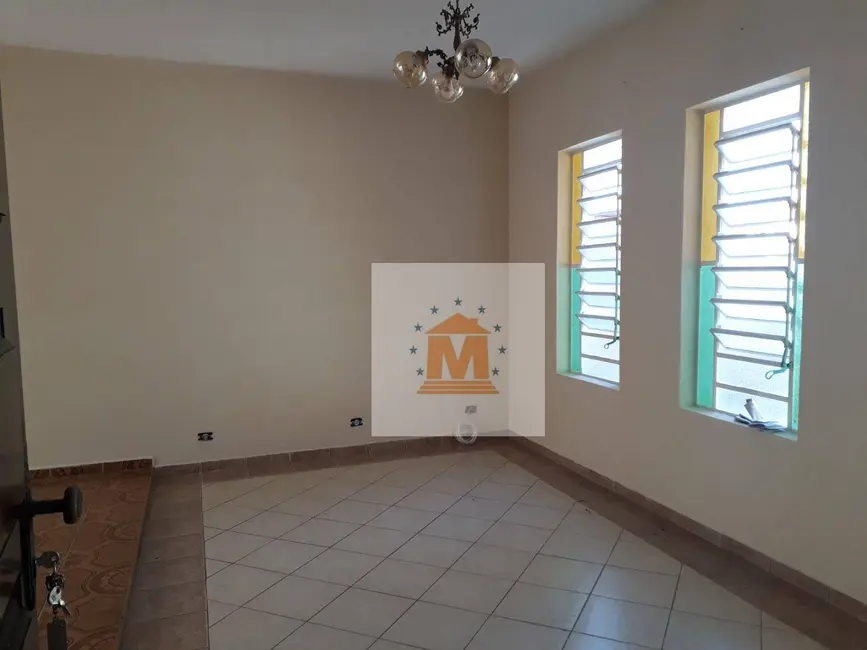 Foto 3 de Casa com 3 quartos à venda, 250m2 em Cidade Jardim, Jacarei - SP