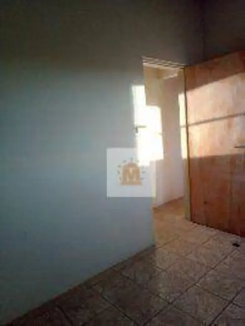 Foto 4 de Sobrado com 2 quartos à venda em Jardim Emília, Jacarei - SP