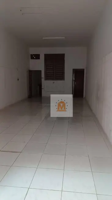 Foto 2 de Kitnet à venda, 71m2 em Centro, Jacarei - SP