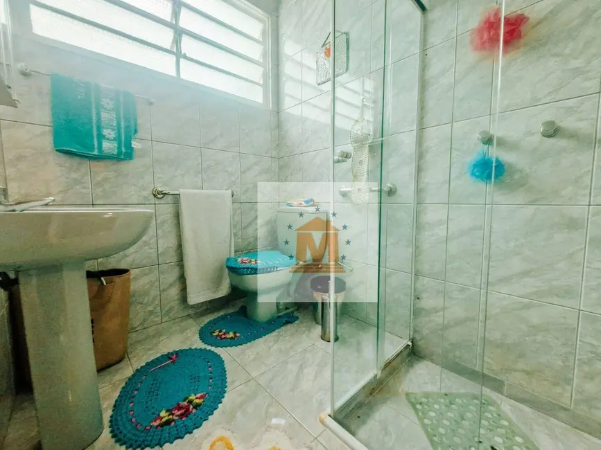 Foto 3 de Casa com 3 quartos à venda, 187m2 em Jardim Santa Maria, Jacarei - SP