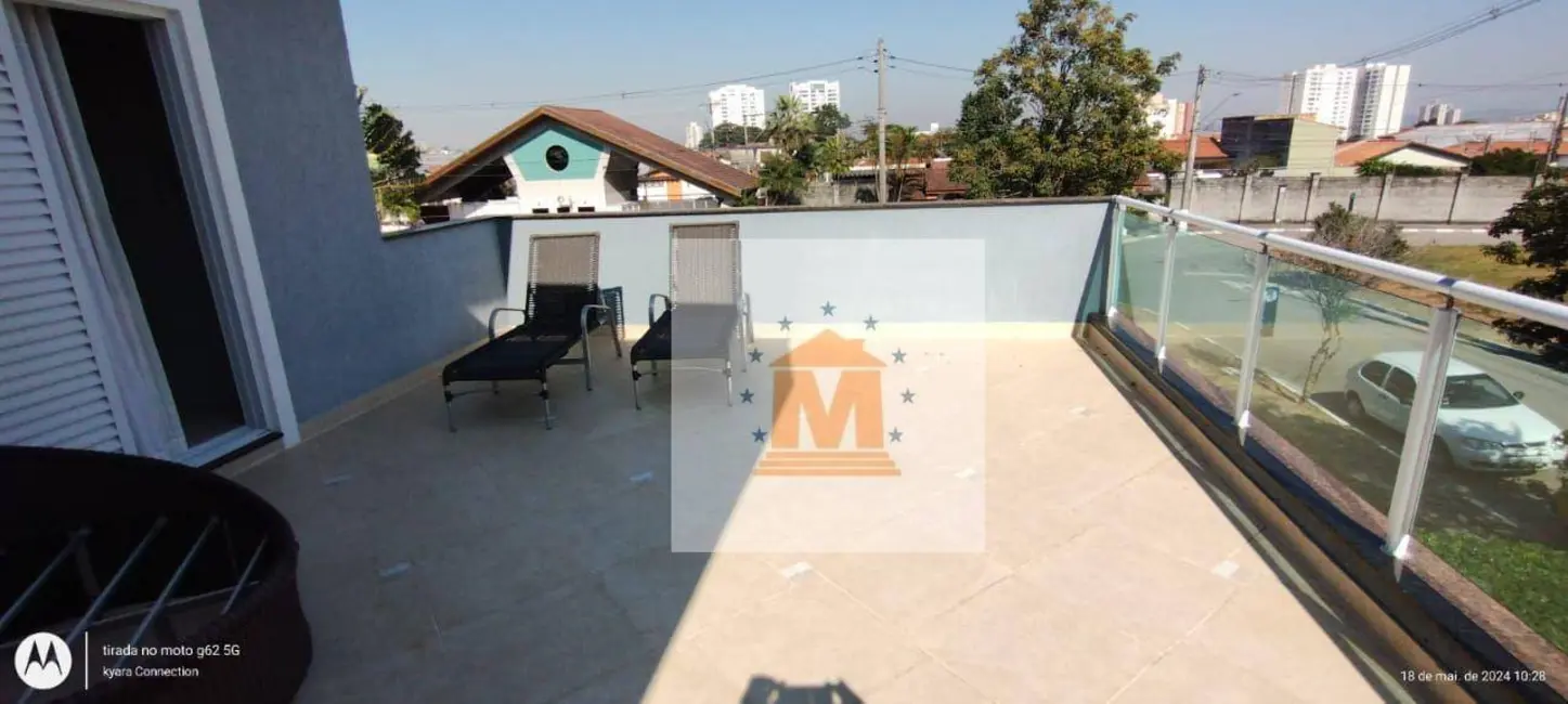 Foto 9 de Sobrado com 4 quartos à venda, 360m2 em Jardim Califórnia, Jacarei - SP