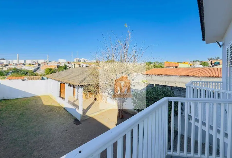 Foto 5 de Sobrado com 4 quartos à venda, 360m2 em Parque Santo Antônio, Jacarei - SP