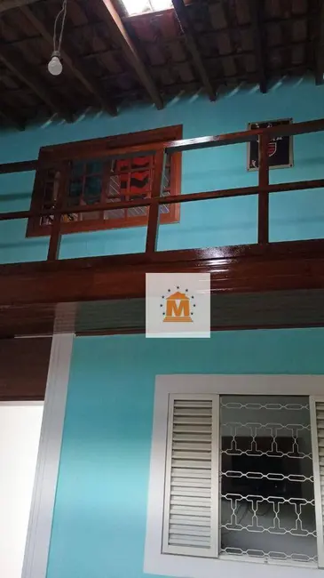 Foto 1 de Casa com 2 quartos à venda, 125m2 em Parque Meia Lua, Jacarei - SP