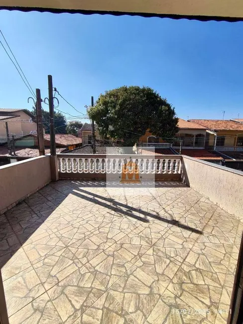 Sobrado com 3 quartos à venda, 260m2 em Sao Jose Dos Campos - SP - imagem 8 Foto 8 de Sobrado com 3 quartos à venda, 260m2 em Sao Jose Dos Campos - SP