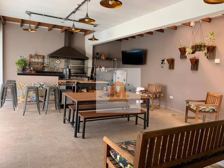 Foto 1 de Sobrado com 3 quartos à venda, 350m2 em Jacarei - SP