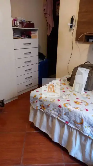 Foto 2 de Casa com 3 quartos à venda, 125m2 em Jardim Paraíso, Jacarei - SP