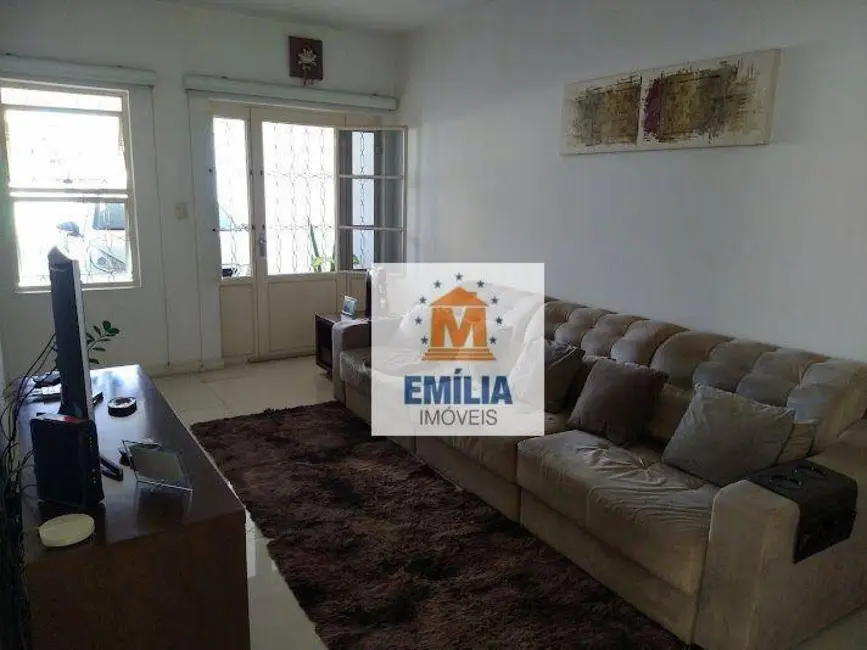 Foto 1 de Casa com 3 quartos à venda, 221m2 em Jardim Santa Maria, Jacarei - SP