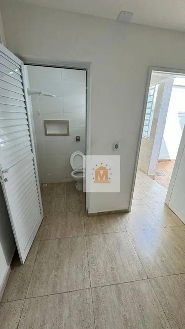 Foto 2 de Casa com 3 quartos à venda, 200m2 em Jardim Jacinto, Jacarei - SP