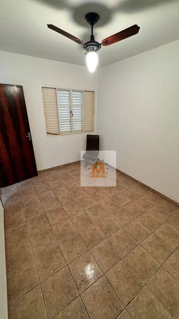Foto 7 de Casa com 3 quartos à venda, 200m2 em Jardim Jacinto, Jacarei - SP