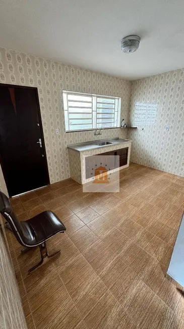 Foto 1 de Casa com 3 quartos à venda, 200m2 em Jardim Jacinto, Jacarei - SP