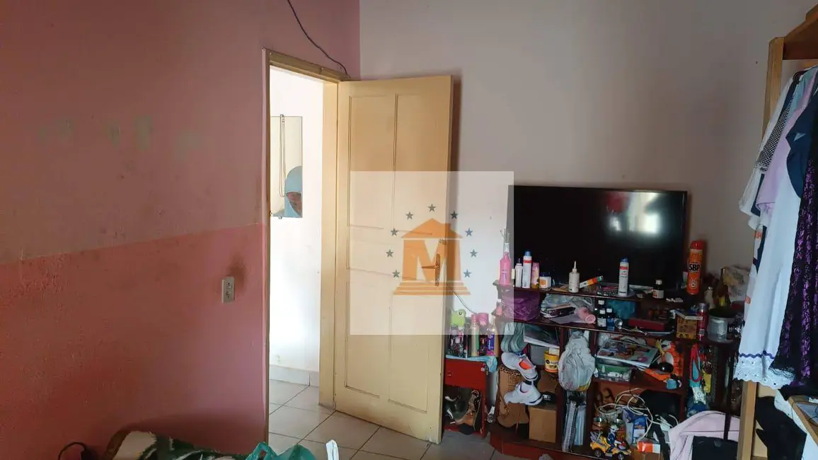 Foto 5 de Casa com 2 quartos à venda, 198m2 em Jardim Jacinto, Jacarei - SP