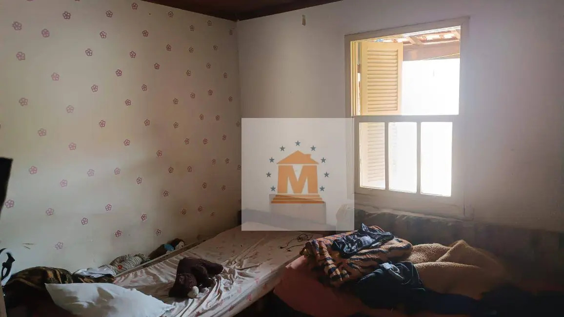 Foto 7 de Casa com 2 quartos à venda, 198m2 em Jardim Jacinto, Jacarei - SP