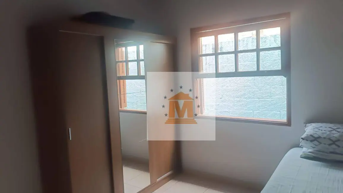 Foto 1 de Casa com 2 quartos à venda, 216m2 em Jardim Jacinto, Jacarei - SP