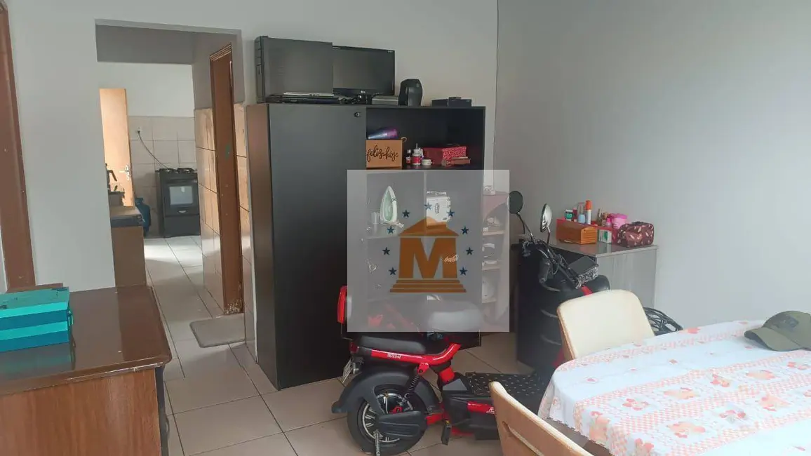 Foto 5 de Casa com 2 quartos à venda, 216m2 em Jardim Jacinto, Jacarei - SP