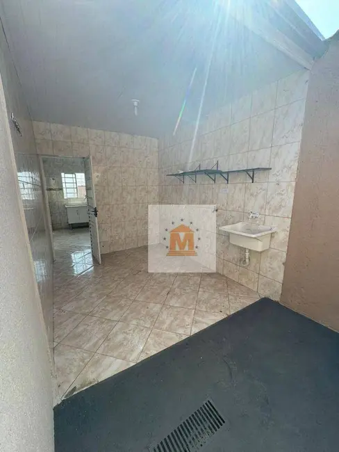 Foto 9 de Casa com 4 quartos à venda, 300m2 em Conjunto São Benedito, Jacarei - SP