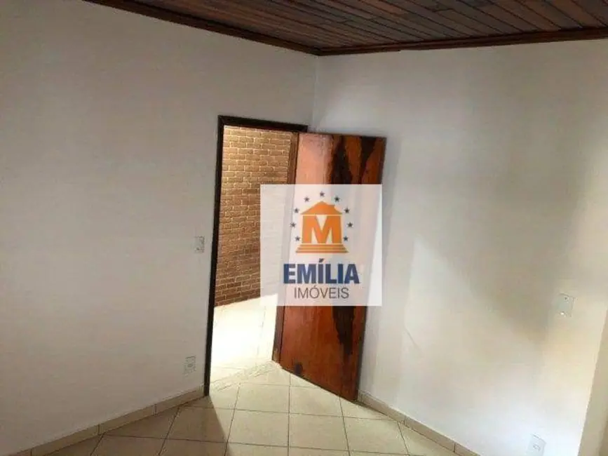 Foto 9 de Casa com 2 quartos à venda, 180m2 em Jardim Maria Amélia, Jacarei - SP