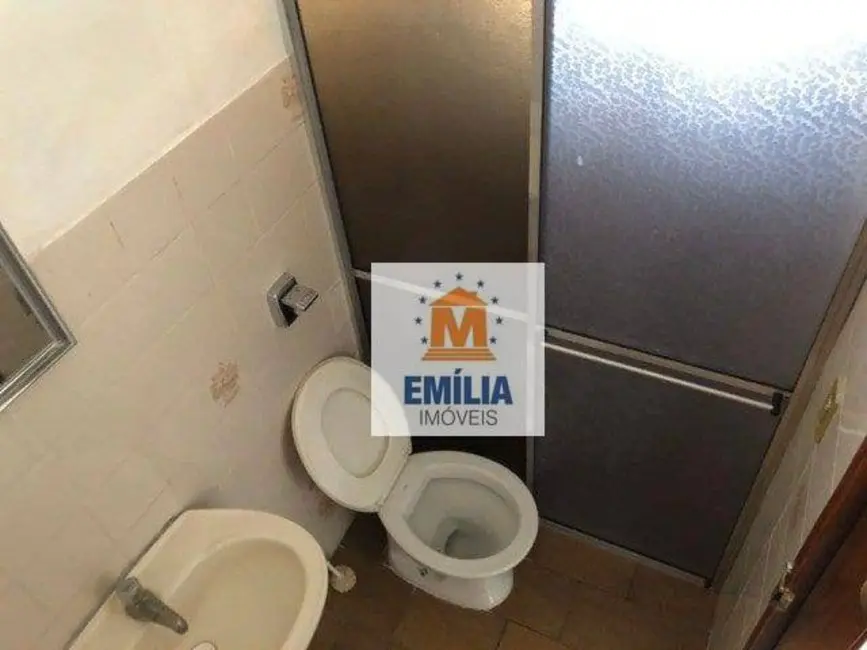 Foto 6 de Casa com 2 quartos à venda, 180m2 em Jardim Maria Amélia, Jacarei - SP