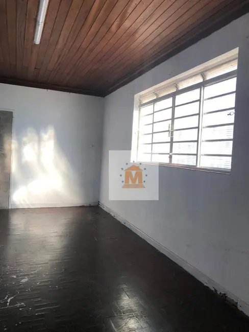 Foto 4 de Casa com 3 quartos à venda, 460m2 em Centro, Jacarei - SP
