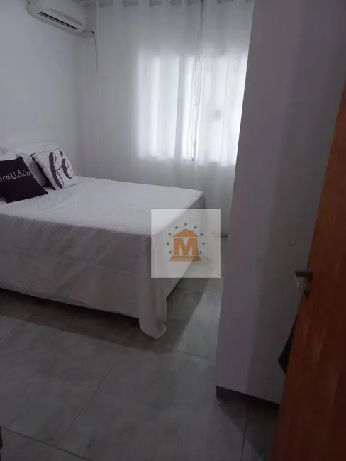 Foto 5 de Sobrado com 2 quartos à venda, 222m2 em Jacarei - SP