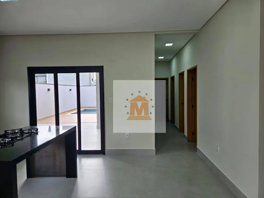 Foto 1 de Sobrado com 3 quartos à venda, 300m2 em Cacapava - SP