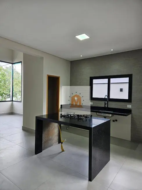 Foto 5 de Sobrado com 3 quartos à venda, 300m2 em Cacapava - SP