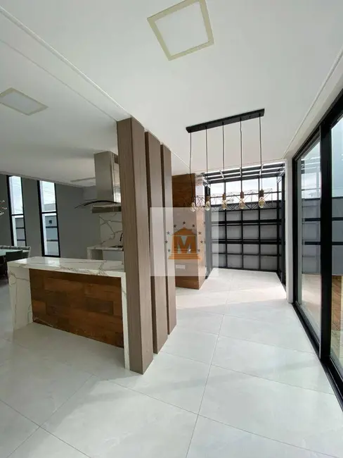 Foto 9 de Sobrado com 3 quartos à venda, 257m2 em Bandeira Branca, Jacarei - SP