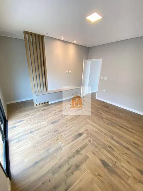 Foto 6 de Sobrado com 3 quartos à venda, 257m2 em Bandeira Branca, Jacarei - SP