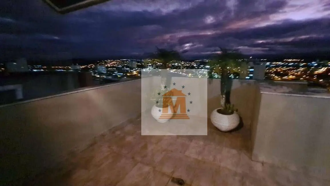 Foto 2 de Apartamento com 3 quartos à venda, 337m2 em Jardim Pereira do Amparo, Jacarei - SP