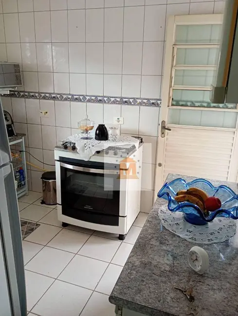 Foto 4 de Casa com 2 quartos à venda, 60m2 em Jardim Altos de Santana II, Jacarei - SP