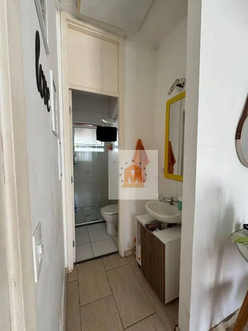 Foto 2 de Casa de Condomínio com 2 quartos à venda, 110m2 em Jardim Marcondes, Jacarei - SP