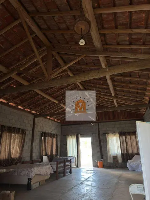 Foto 2 de Chácara com 2 quartos à venda, 1200m2 em Veraneio Irajá, Jacarei - SP