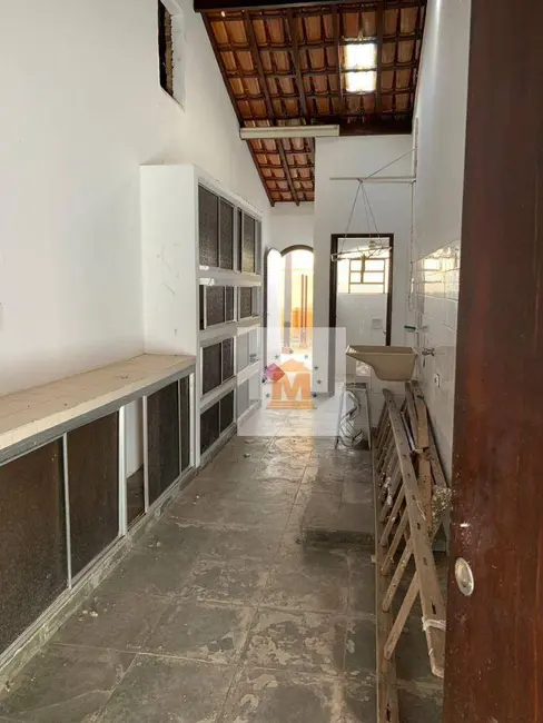 Foto 5 de Casa com 4 quartos à venda, 500m2 em Cidade Jardim, Jacarei - SP