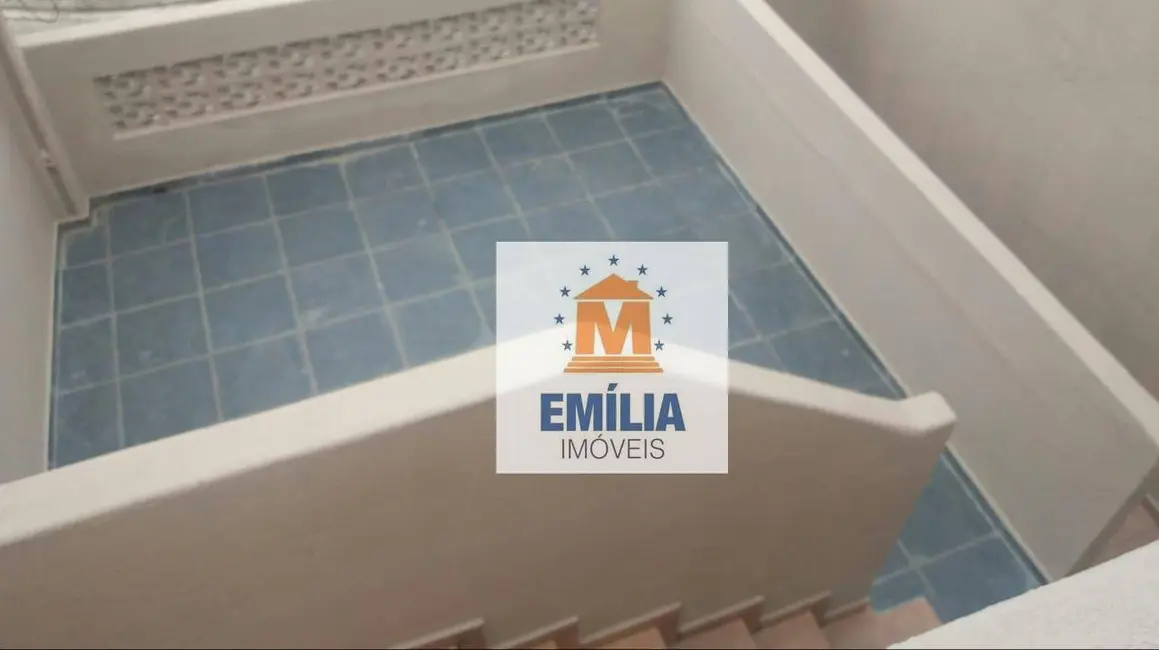 Foto 9 de Casa com 3 quartos à venda, 180m2 em Jardim Maria Amélia, Jacarei - SP