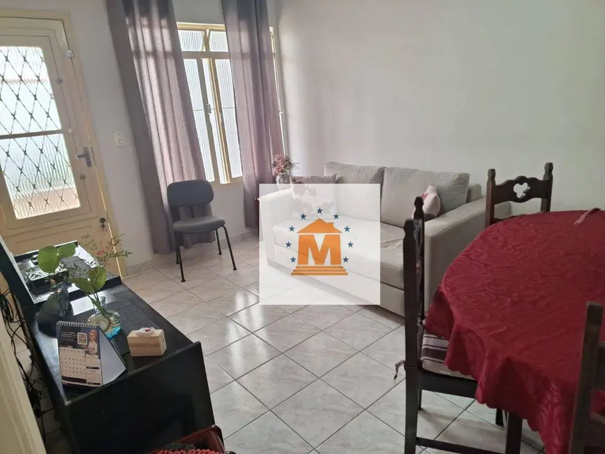 Foto 2 de Casa com 2 quartos à venda, 142m2 em Jardim Califórnia, Jacarei - SP