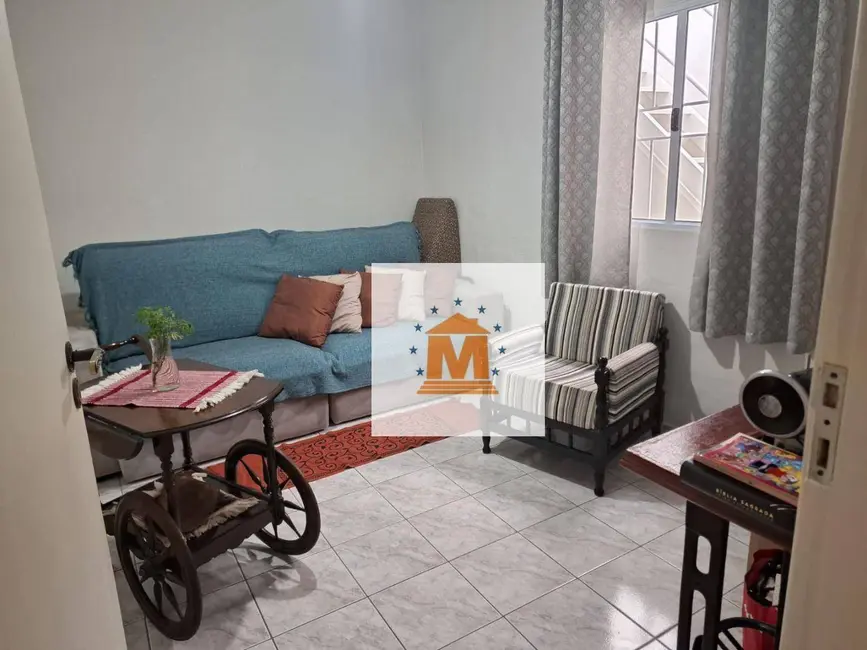 Foto 1 de Casa com 2 quartos à venda, 142m2 em Jardim Califórnia, Jacarei - SP