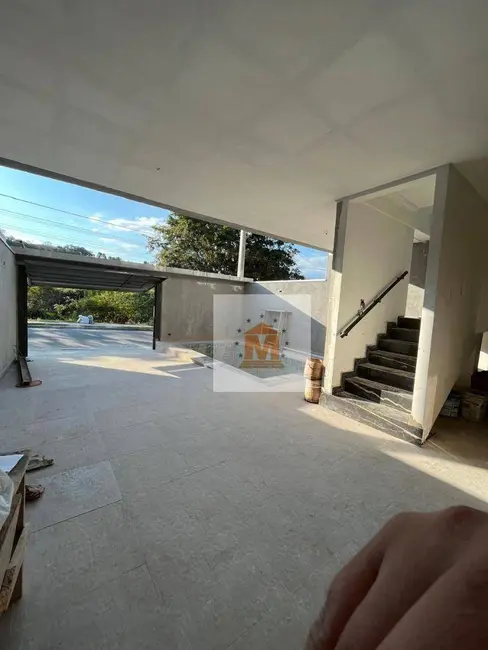 Foto 2 de Sobrado com 3 quartos à venda, 175m2 em Sao Jose Dos Campos - SP