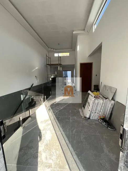 Foto 1 de Sobrado com 3 quartos à venda, 175m2 em Sao Jose Dos Campos - SP