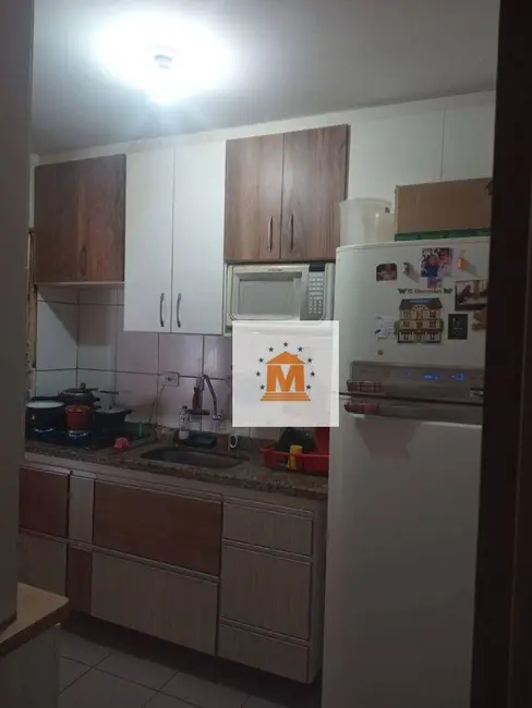 Foto 2 de Casa de Condomínio com 2 quartos à venda, 176m2 em Residencial Santa Paula, Jacarei - SP