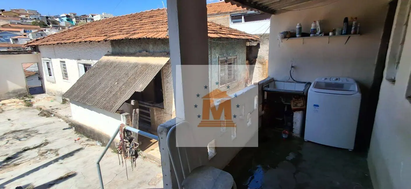 Foto 2 de Casa com 4 quartos à venda, 330m2 em Jardim Bela Vista, Jacarei - SP