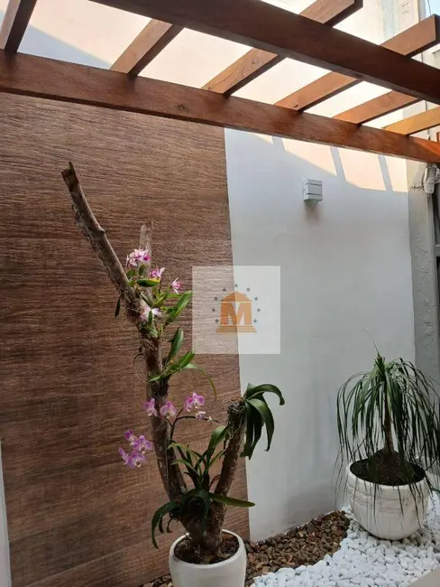 Foto 2 de Casa com 3 quartos à venda, 175m2 em Residencial Parque dos Sinos, Jacarei - SP