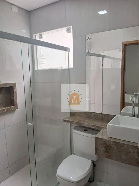 Foto 4 de Casa com 3 quartos à venda, 175m2 em Residencial Parque dos Sinos, Jacarei - SP