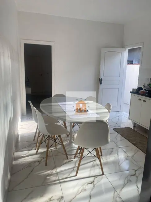 Foto 6 de Casa com 2 quartos à venda, 175m2 em Jardim Califórnia, Jacarei - SP