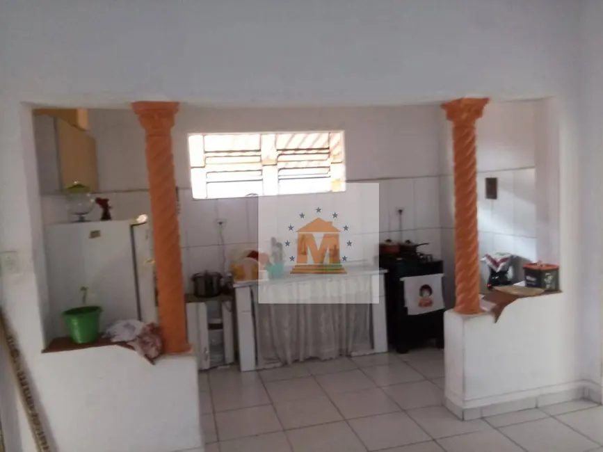 Foto 1 de Casa com 4 quartos à venda, 345m2 em Parque Santo Antônio, Jacarei - SP