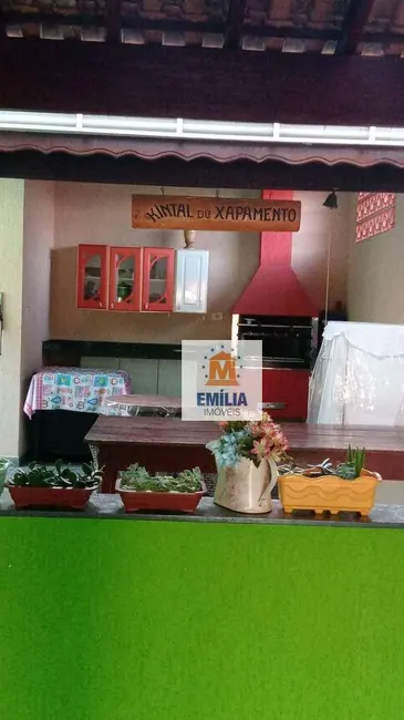 Foto 3 de Casa com 2 quartos à venda, 168m2 em Jardim São Luiz, Jacarei - SP