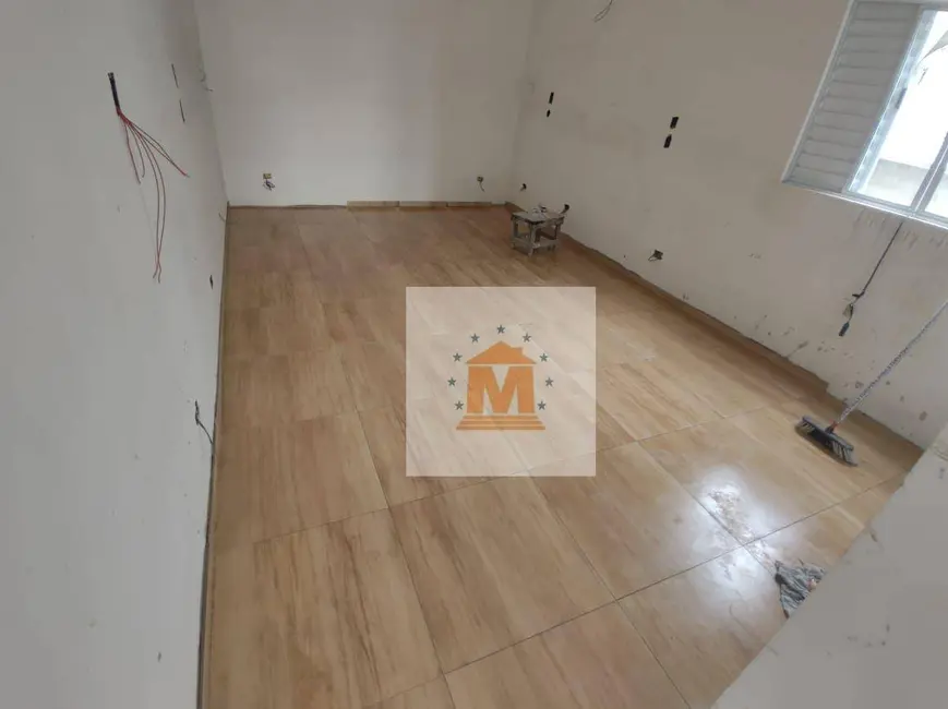 Foto 2 de Sobrado com 2 quartos à venda, 175m2 em Residencial Parque dos Sinos, Jacarei - SP